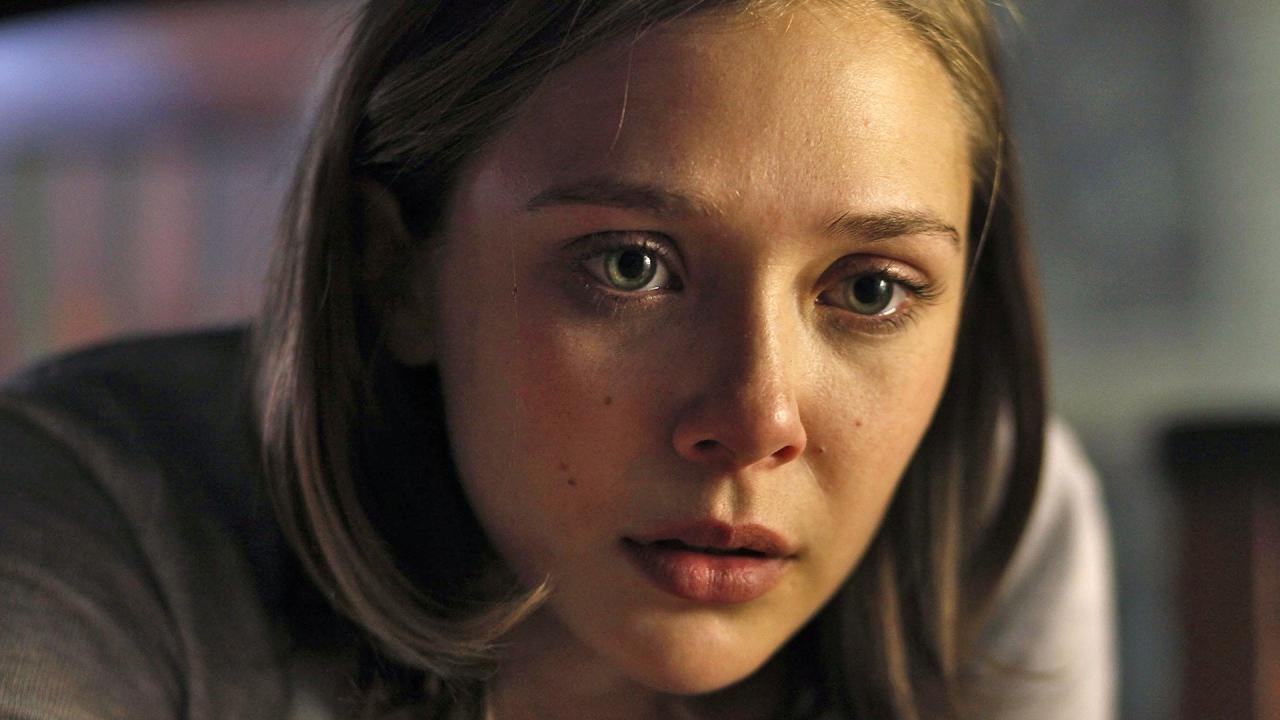 فيلم Silent House 2011 مترجم كامل HD